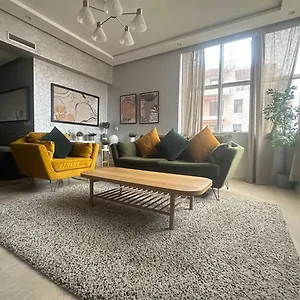 Apartment Agreable En Plein Coeur De Marrakech Pour 2 A 4 Personnes, Marrakesh
